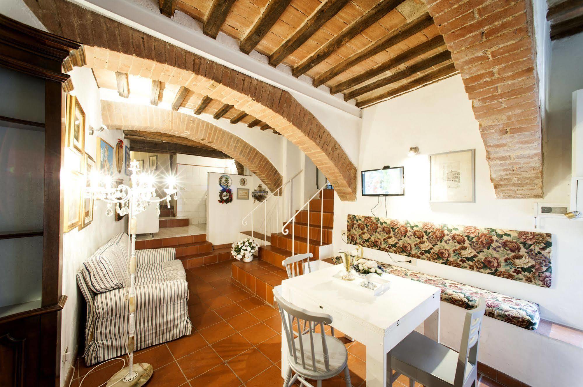 B&B Le Aquile Siena Exteriör bild